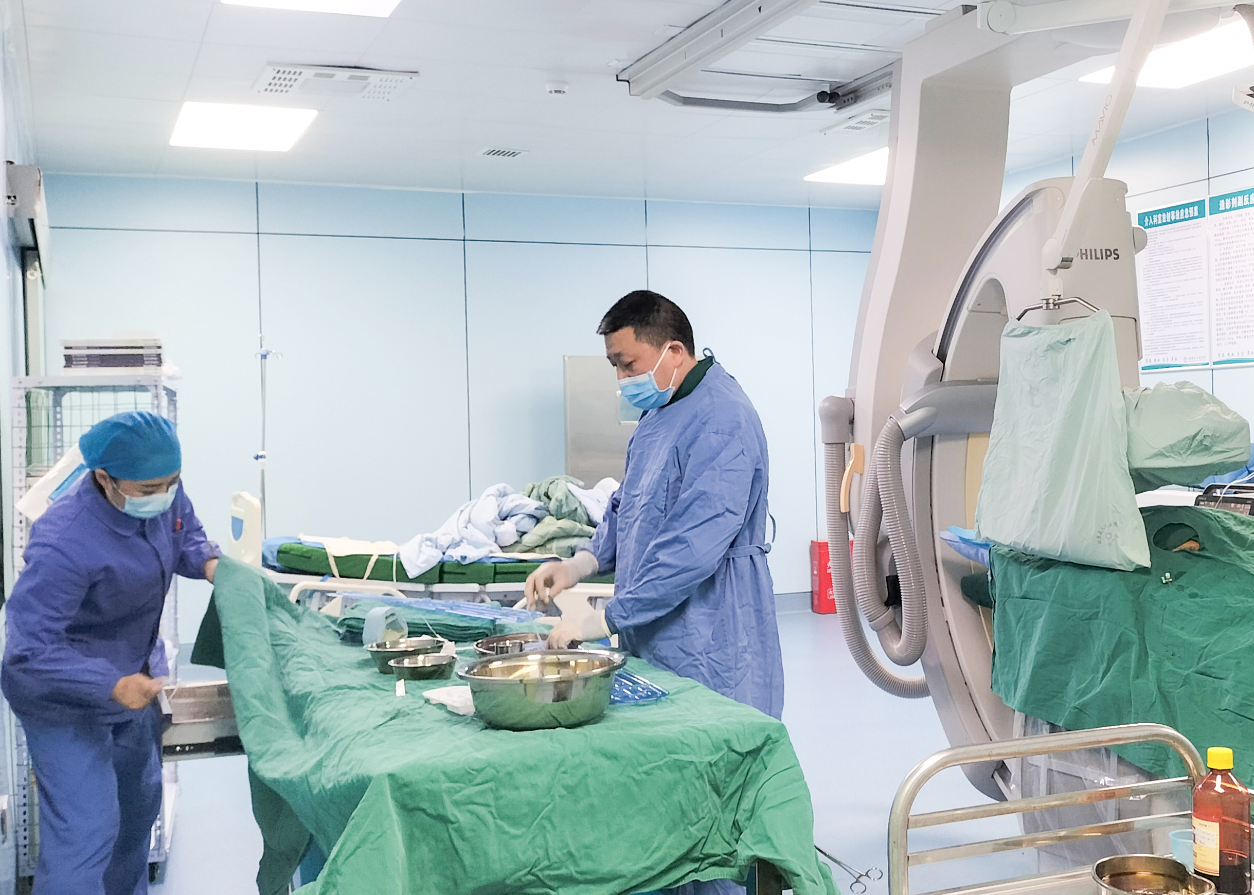 重症医学科成功为两名患者实施下腔静脉滤器置入术